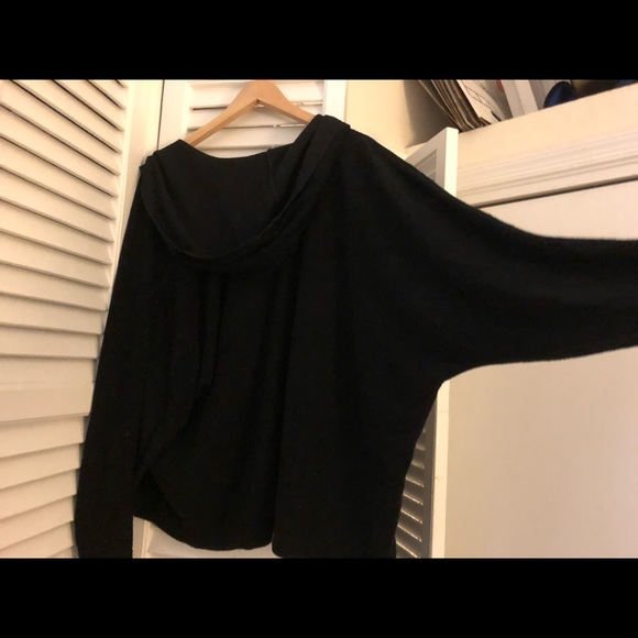 Hooded silence and noise sweater - Picture 3 of 4